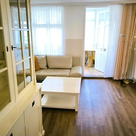 Sonja 03 Apartment Goehren (Ruegen)